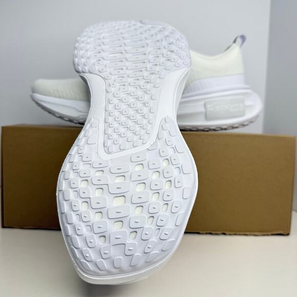 Nike ZoomX Invincible Run FK 3 Triple White Size 15 Men - Picture 3 of 7
